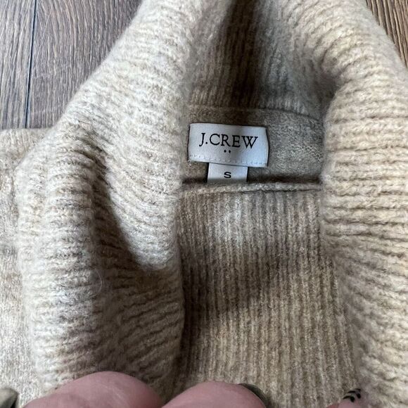 J Crew Tan Brown Women's Button turtleneck in extra-soft yarn Bc907 Size Small - Picture 4 of 7